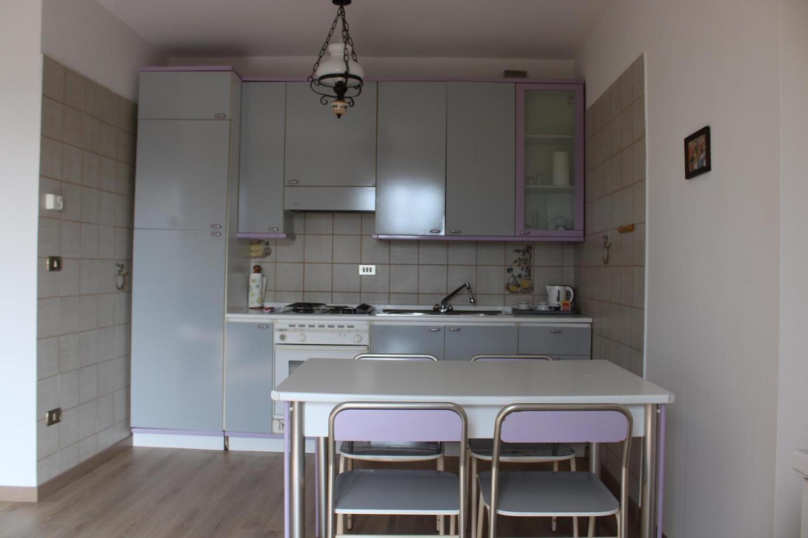 Ferienwohnung Casa Antony Torri Del Benaco Exterior foto
